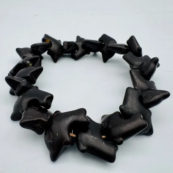 VTG Hand Carved Black Dolphin Bead Stretch Bracelet Nautical Boho Women Jewelry - Picture 1 of 9